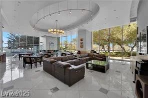 322 Karen, Las Vegas, NV 89109