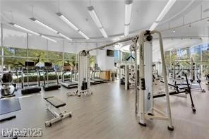 322 Karen, Las Vegas, NV 89109
