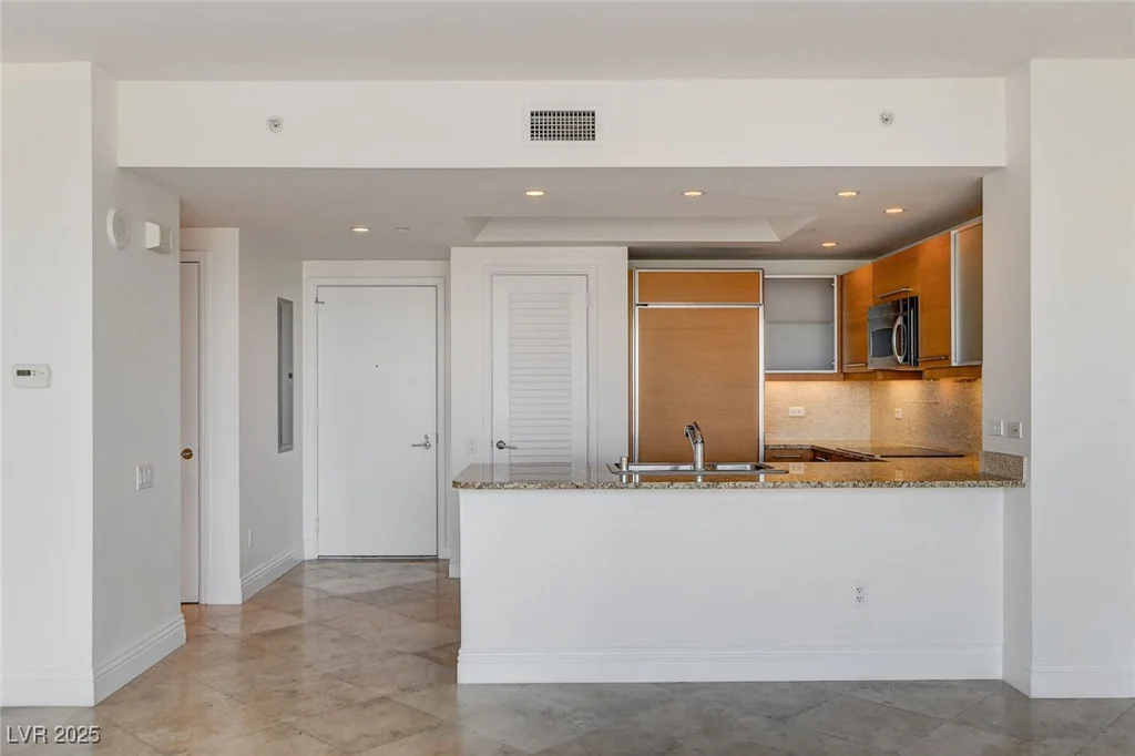 322 Karen, Las Vegas, NV 89109