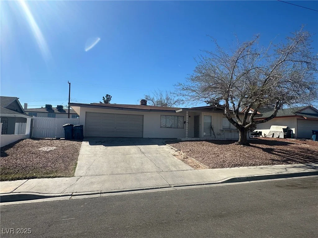 5129 Sugarfoot, Las Vegas, NV 89107
