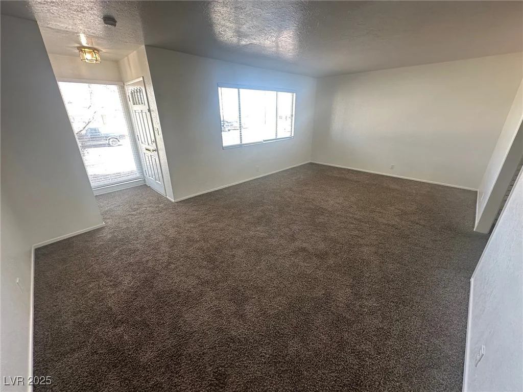 5129 Sugarfoot, Las Vegas, NV 89107
