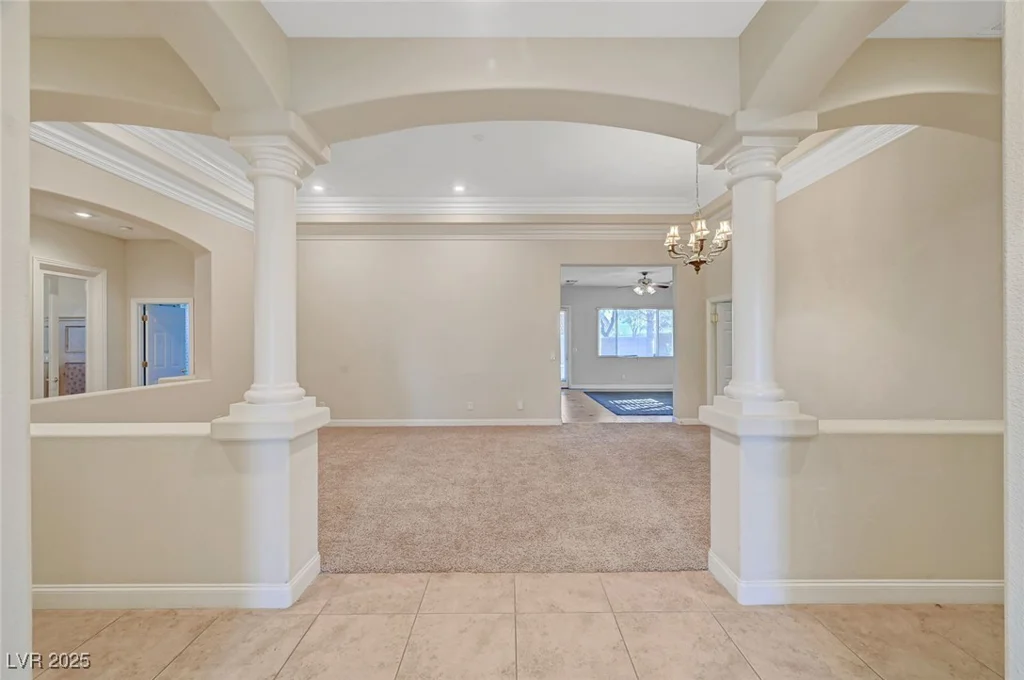 9485 Parkmoor, Las Vegas, NV 89149