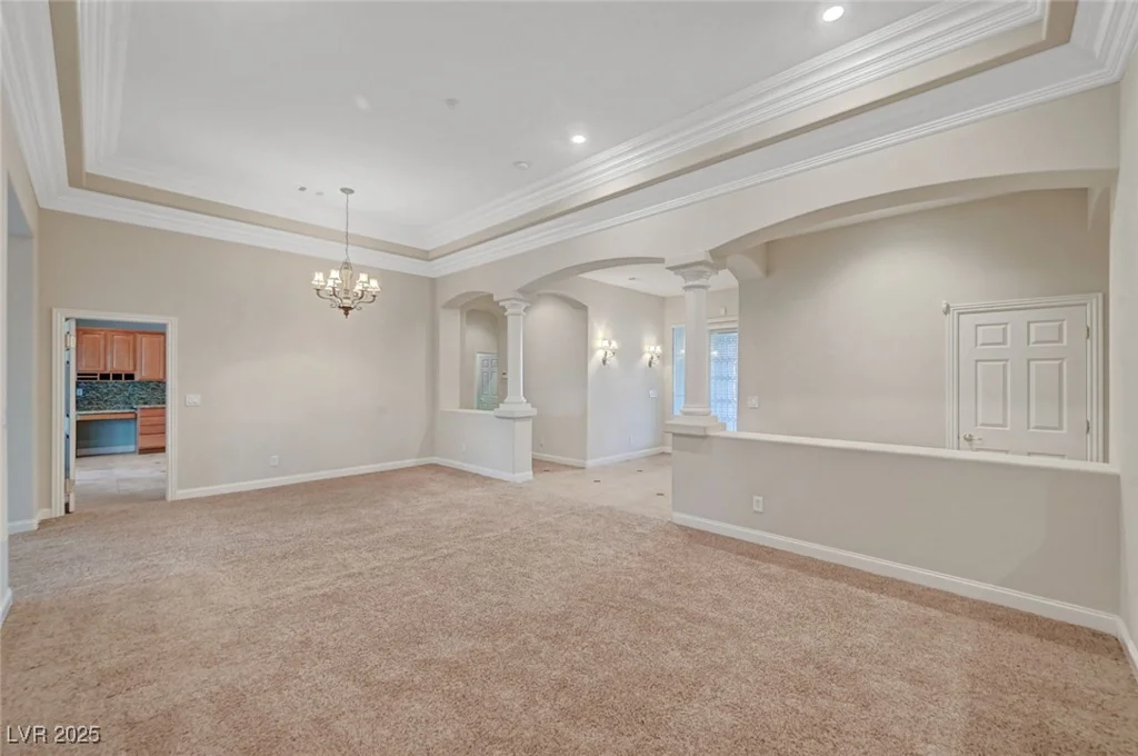 9485 Parkmoor, Las Vegas, NV 89149