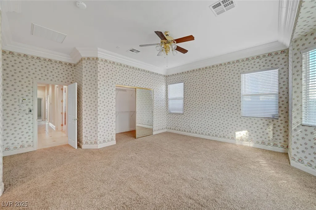 9485 Parkmoor, Las Vegas, NV 89149