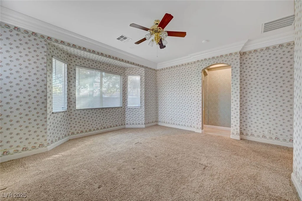 9485 Parkmoor, Las Vegas, NV 89149