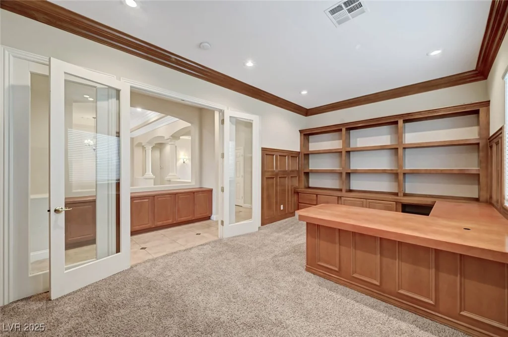 9485 Parkmoor, Las Vegas, NV 89149