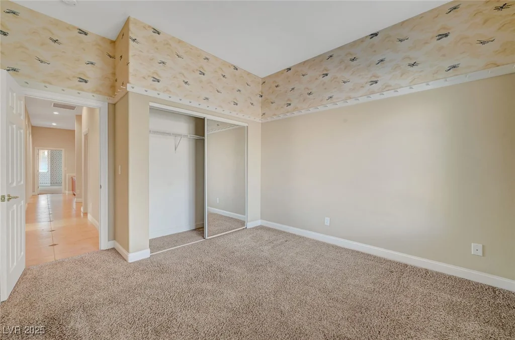 9485 Parkmoor, Las Vegas, NV 89149