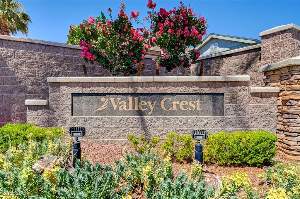 9485 Parkmoor, Las Vegas, NV 89149