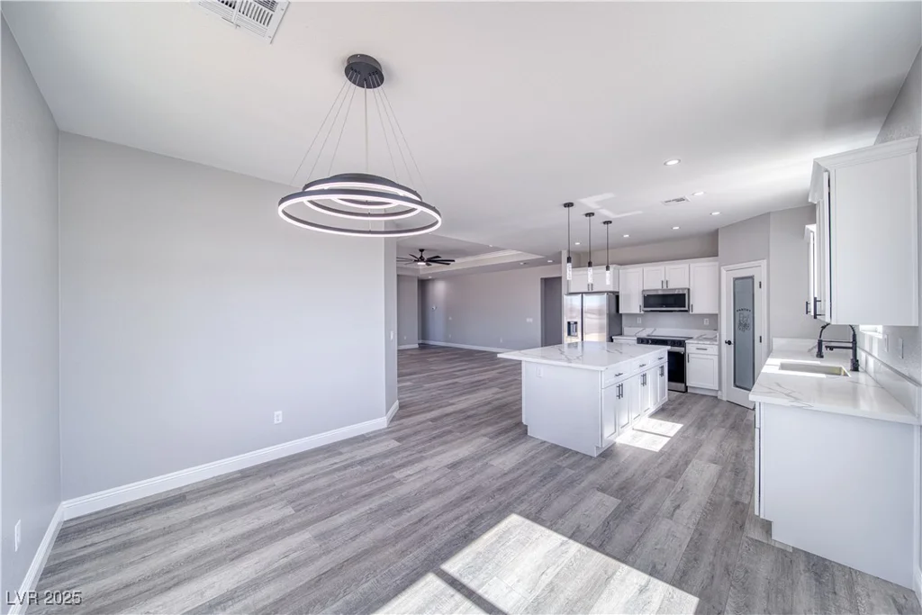 6631 Parkwood, Pahrump, NV 89061