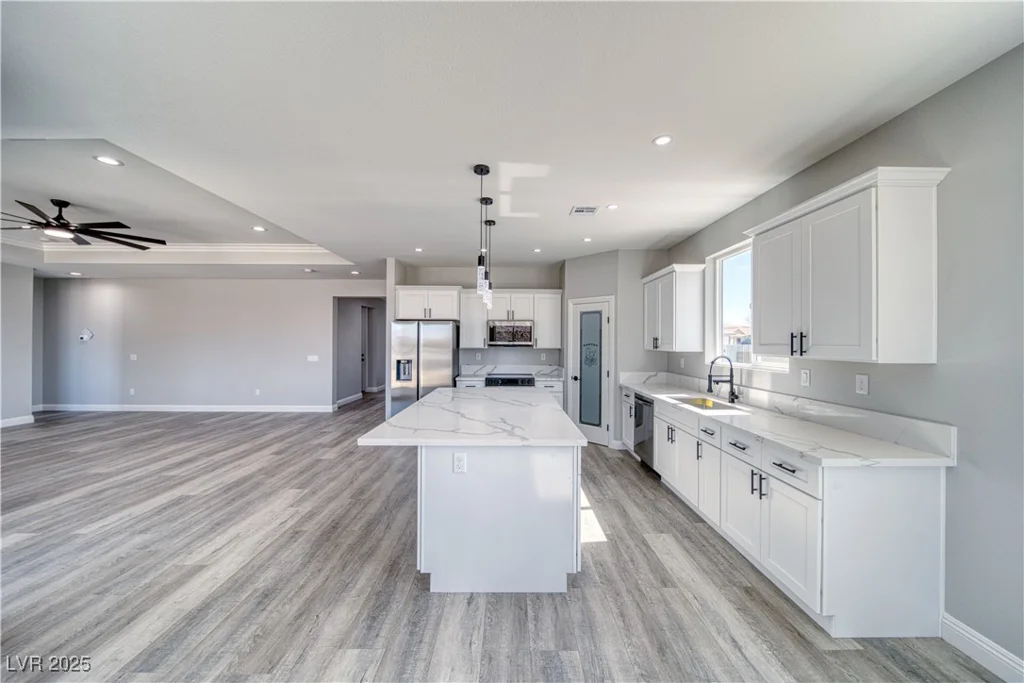 6631 Parkwood, Pahrump, NV 89061