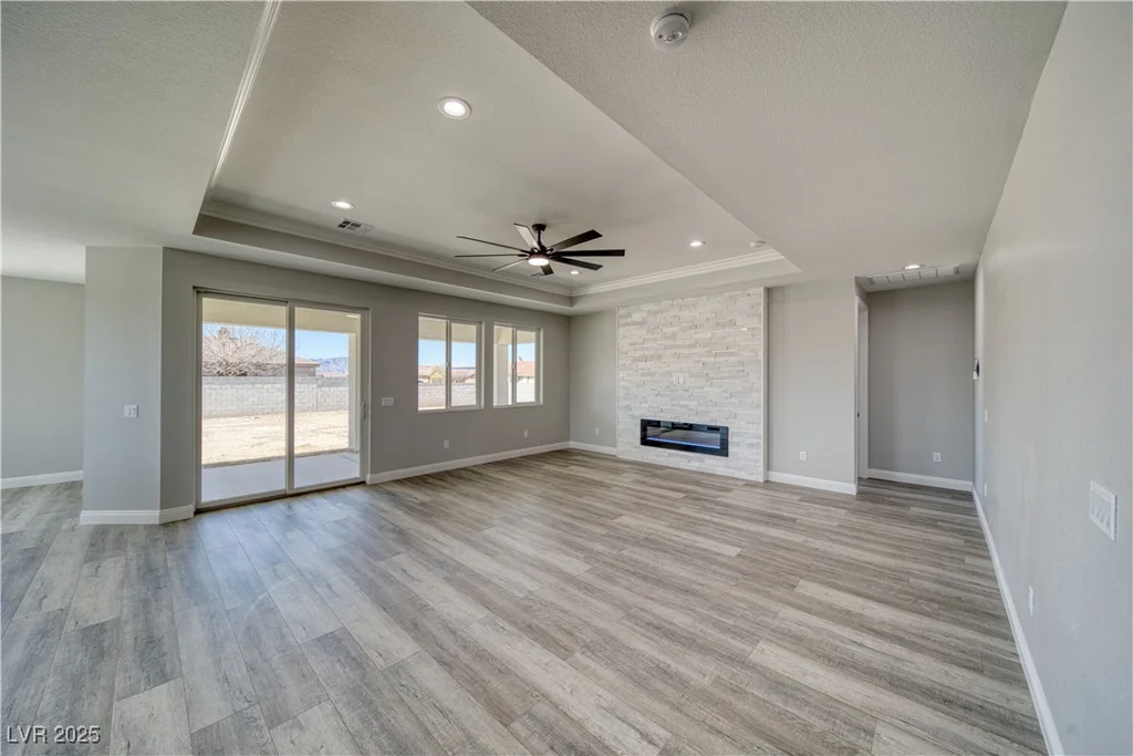6631 Parkwood, Pahrump, NV 89061