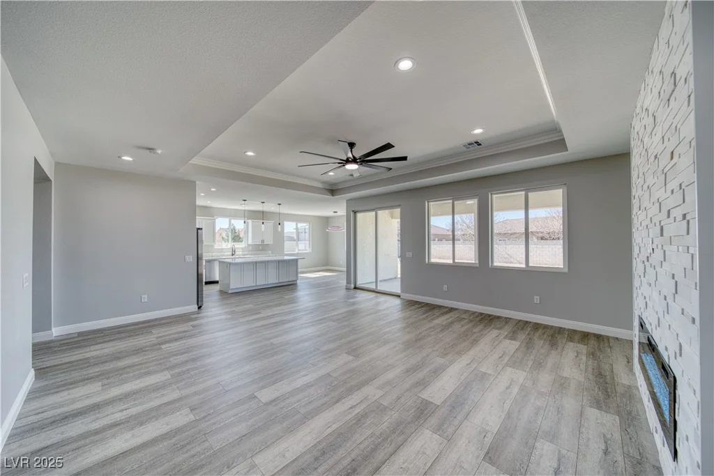 6631 Parkwood, Pahrump, NV 89061
