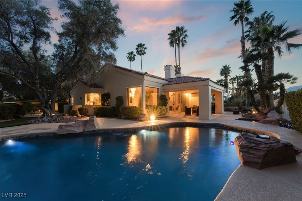 7608 Painted Dunes, Las Vegas, NV 89149