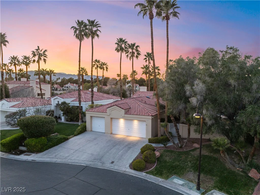 7608 Painted Dunes, Las Vegas, NV 89149