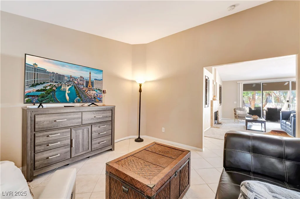 7608 Painted Dunes, Las Vegas, NV 89149
