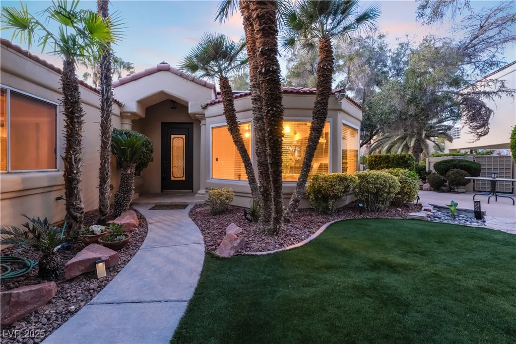 7608 Painted Dunes, Las Vegas, NV 89149