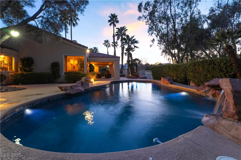 7608 Painted Dunes, Las Vegas, NV 89149