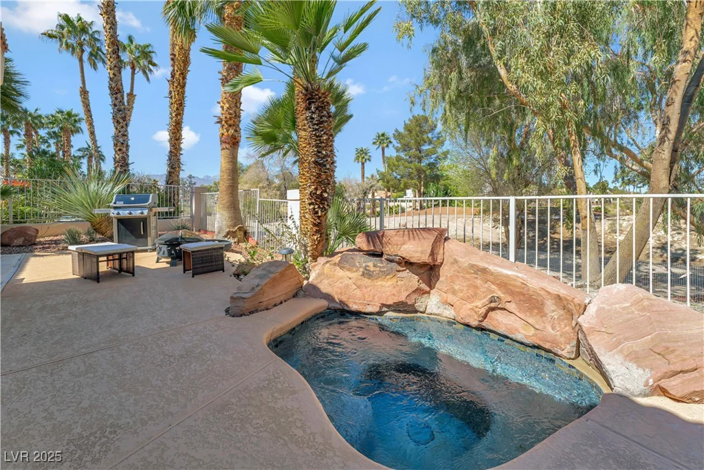 7608 Painted Dunes, Las Vegas, NV 89149