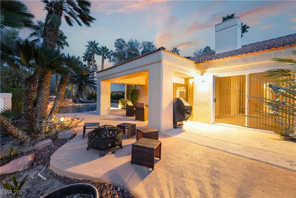 7608 Painted Dunes, Las Vegas, NV 89149