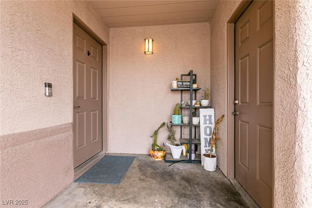 652 Carlos Julio, North Las Vegas, NV 89031