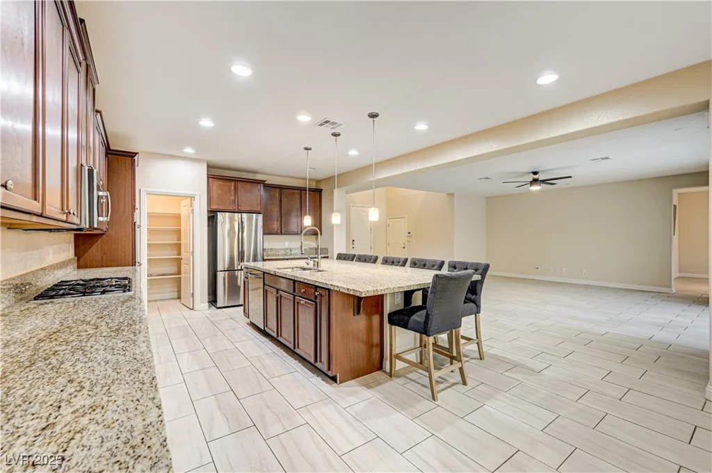 1004 Bluebird Ridge, North Las Vegas, NV 89084