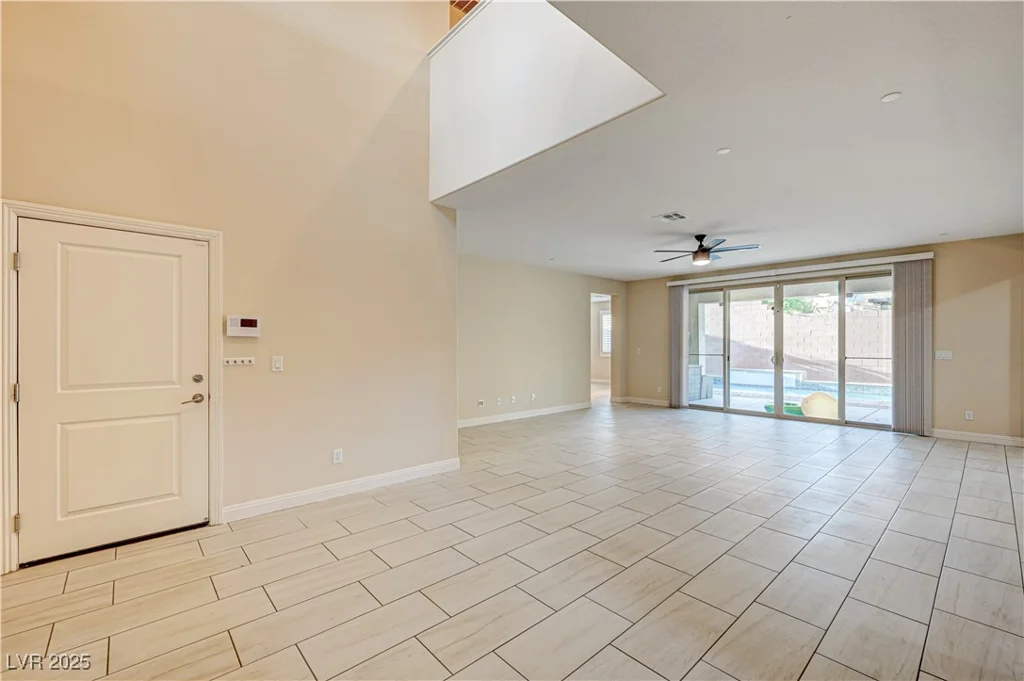1004 Bluebird Ridge, North Las Vegas, NV 89084