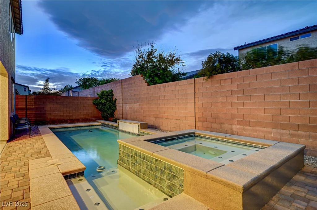 1004 Bluebird Ridge, North Las Vegas, NV 89084