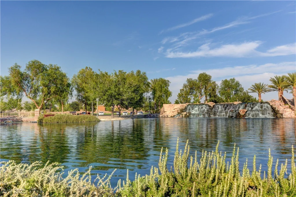 1004 Bluebird Ridge, North Las Vegas, NV 89084