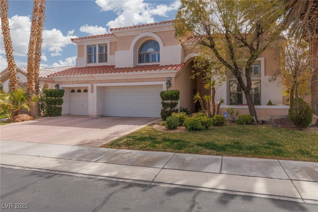 21 Ocean Harbour, Las Vegas, NV 89148