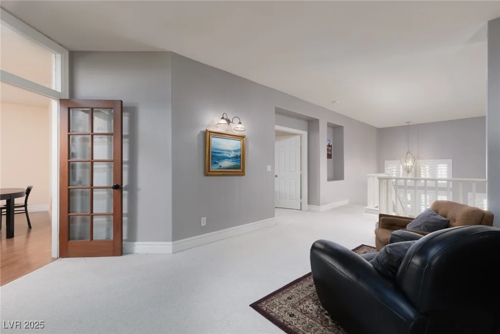 21 Ocean Harbour, Las Vegas, NV 89148