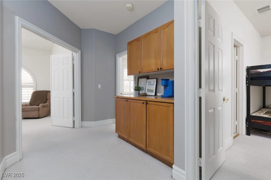 21 Ocean Harbour, Las Vegas, NV 89148