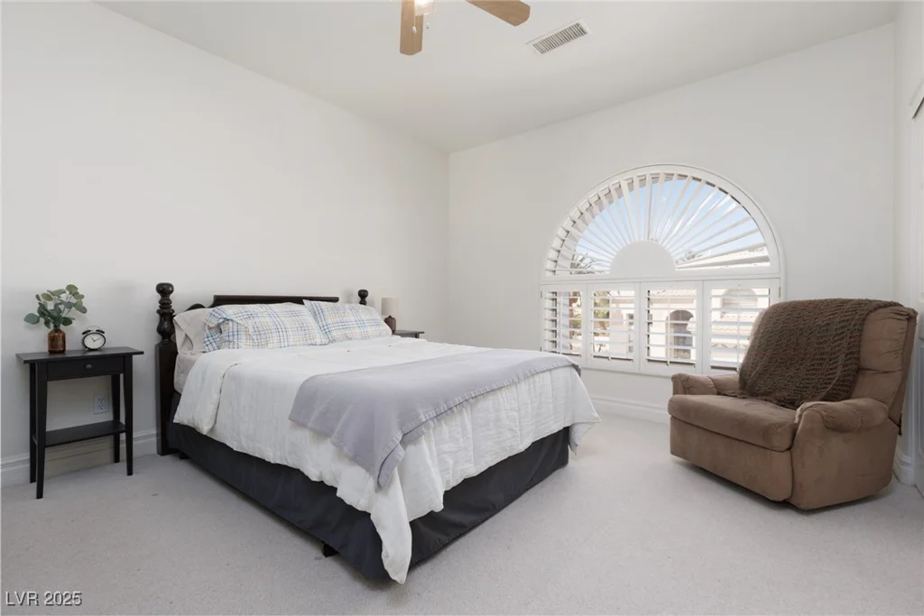 21 Ocean Harbour, Las Vegas, NV 89148