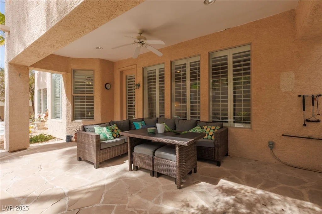 21 Ocean Harbour, Las Vegas, NV 89148