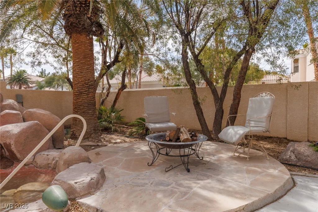 21 Ocean Harbour, Las Vegas, NV 89148