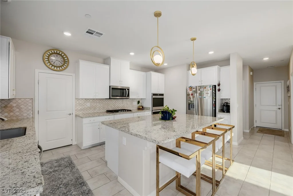 864 Firestone Ledge, Henderson, NV 89012
