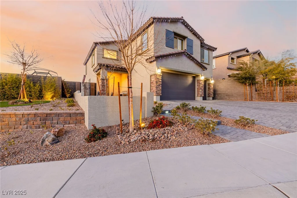 864 Firestone Ledge, Henderson, NV 89012