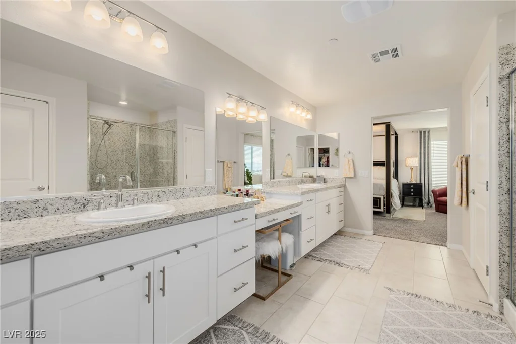 864 Firestone Ledge, Henderson, NV 89012