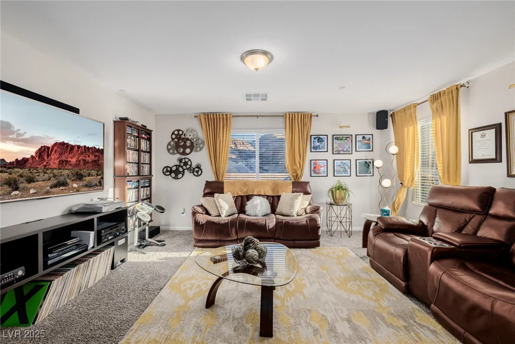 864 Firestone Ledge, Henderson, NV 89012