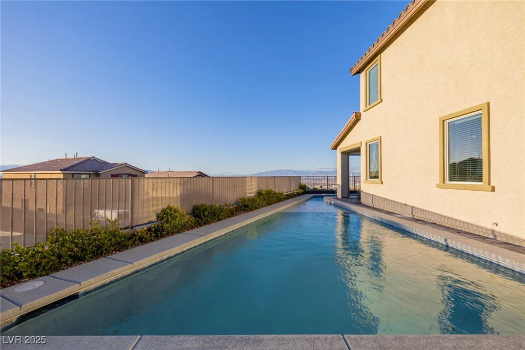 864 Firestone Ledge, Henderson, NV 89012