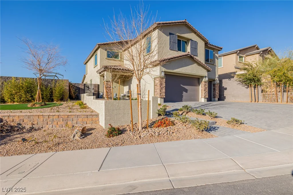 864 Firestone Ledge, Henderson, NV 89012