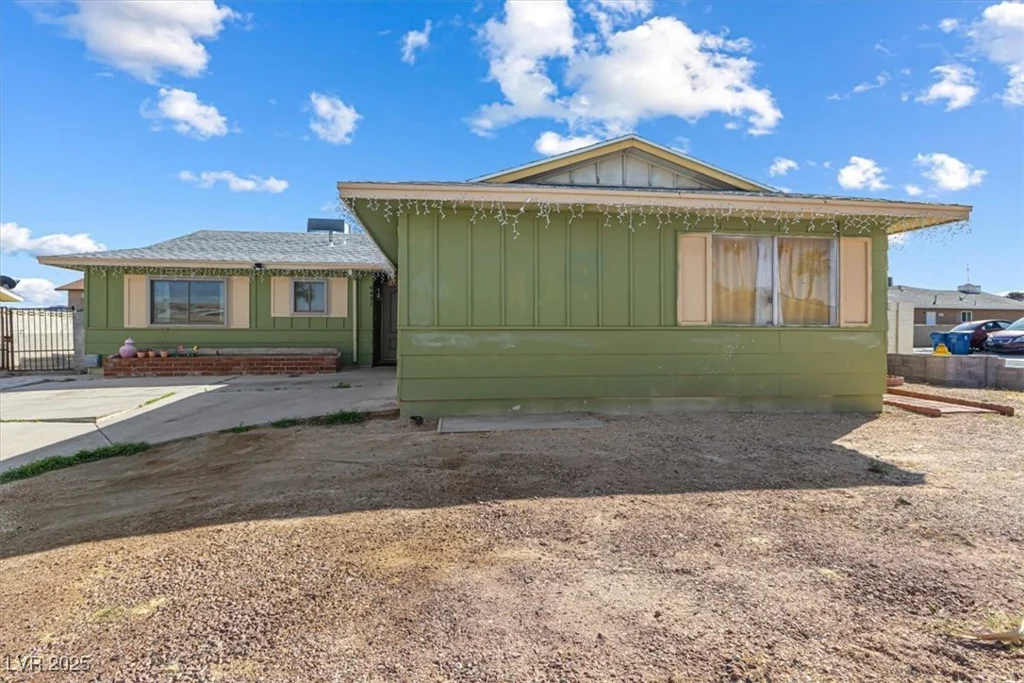 4431 Bennett, Las Vegas, NV 89121
