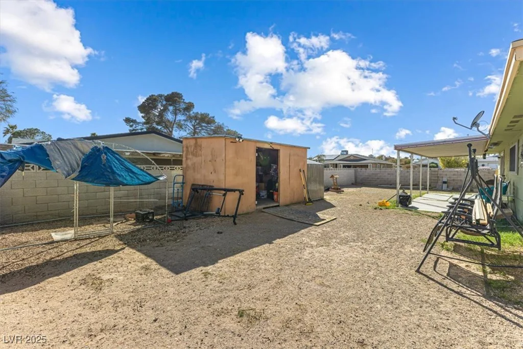 4431 Bennett, Las Vegas, NV 89121