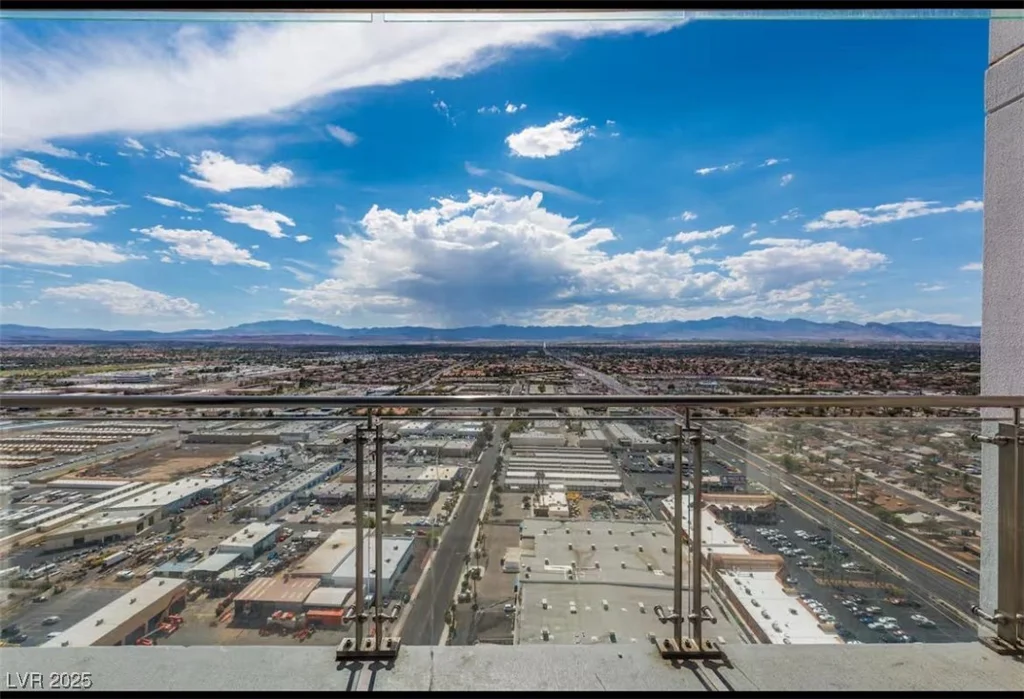 4381 Flamingo, Las Vegas, NV 89103