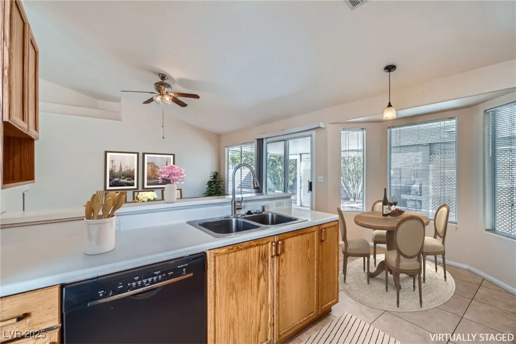 914 Calico Brook, Henderson, NV 89002
