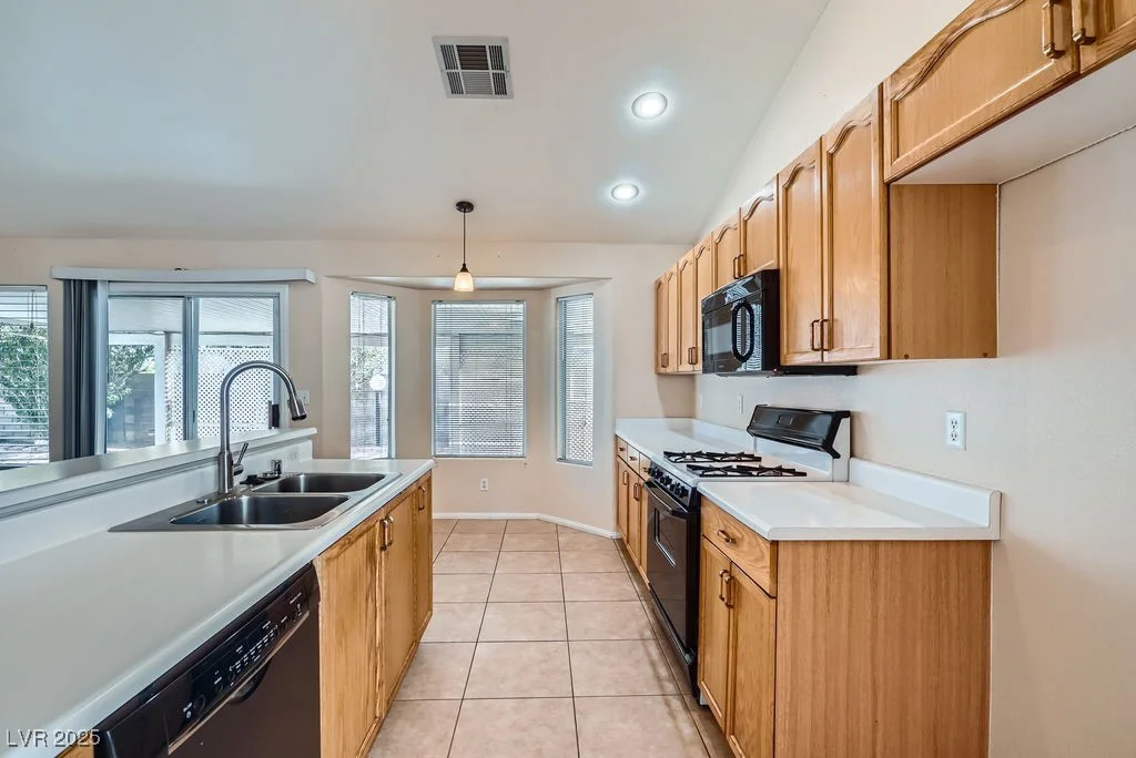 914 Calico Brook, Henderson, NV 89002