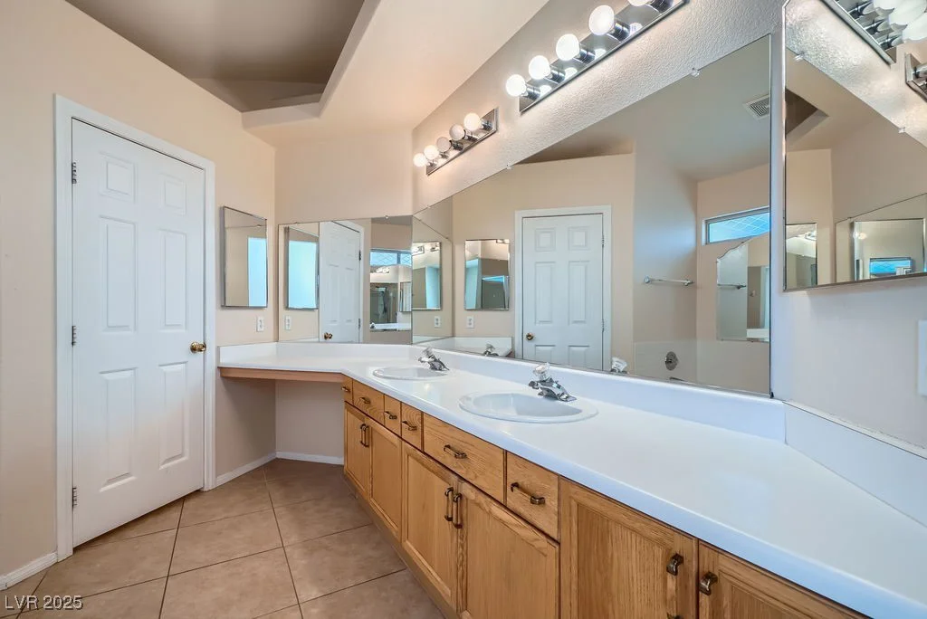 914 Calico Brook, Henderson, NV 89002