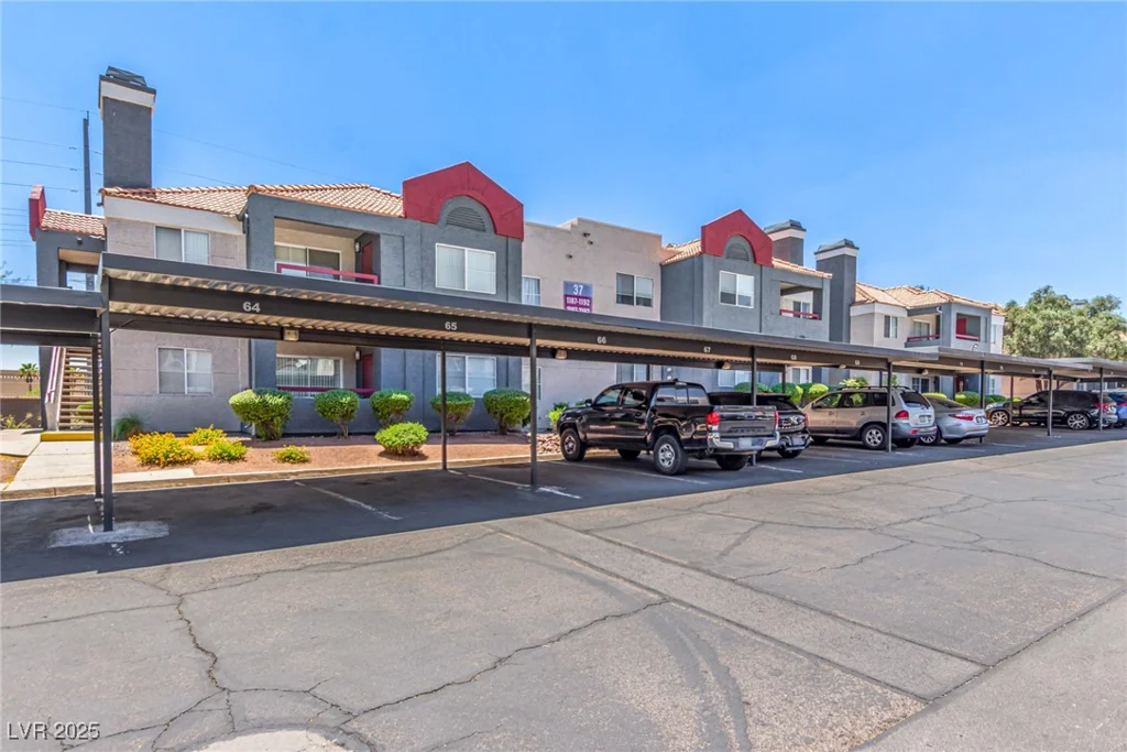 8600 Charleston, Las Vegas, NV 89117