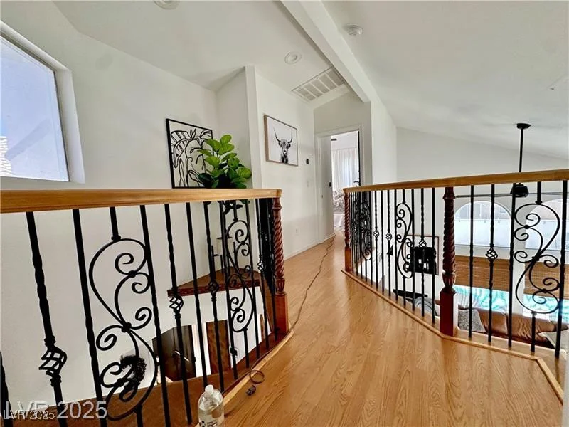 8233 Hydra, Las Vegas, NV 89128
