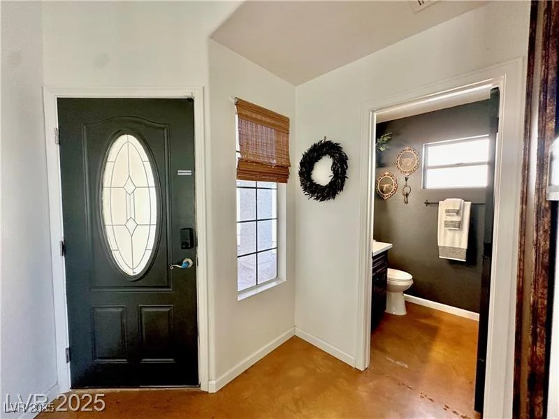 8233 Hydra, Las Vegas, NV 89128