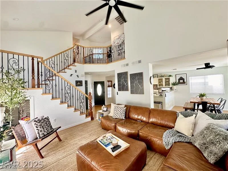 8233 Hydra, Las Vegas, NV 89128